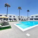 Apartment Airconditioned 2bed Poolside Puerto del Carmen (Lanzarote)