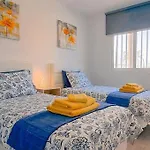 Airconditioned 2bed Poolside * פוארטו דל כרמן