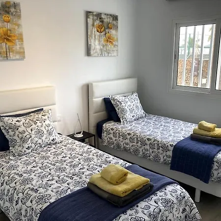 Airconditioned 2bed Poolside بويرتو ذيل كارمين